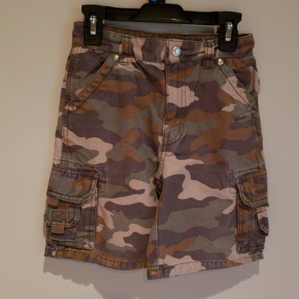 Sonoma boys camo shorts